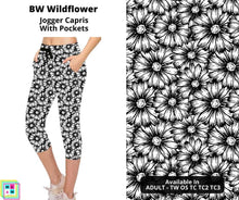 Load image into Gallery viewer, BW Wildflower Jogger Capri