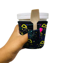 Load image into Gallery viewer, Mardi Gras Pint Size Ice Cream Handler™