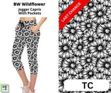 Load image into Gallery viewer, BW Wildflower Jogger Capri