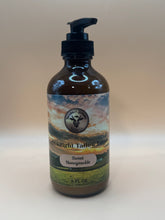 Load image into Gallery viewer, Sweet Honeysuckle Lightweight Tallow Lotion